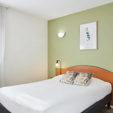 Hotel apartamentowy Adagio Access Rodesse 2*