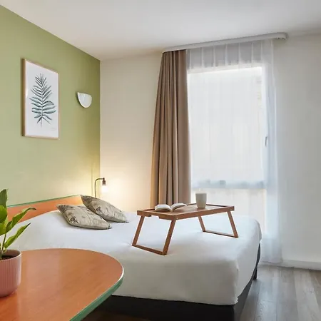 Hotel apartamentowy Adagio Access Rodesse Bordeaux