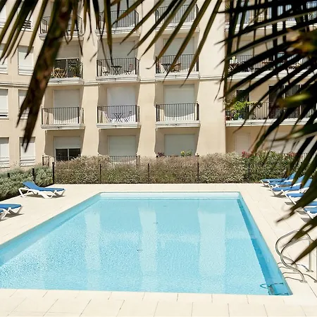 Hotel apartamentowy Adagio Access Rodesse
