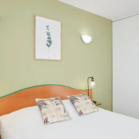 Aparthotel Adagio Access Rodesse