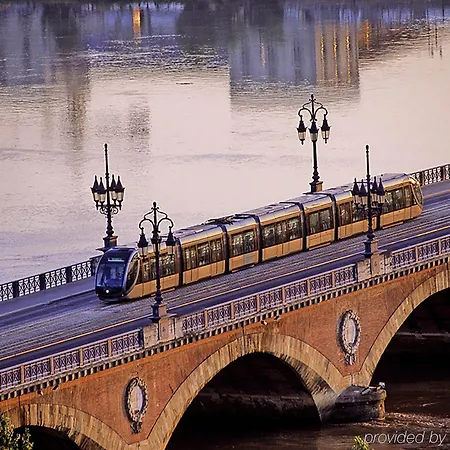 Adagio Access Rodesse 3*