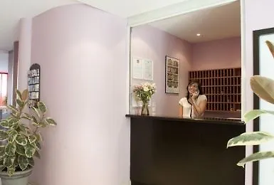 Adagio Access Rodesse 3*