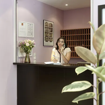 Apartahotel Adagio Access Rodesse 2*