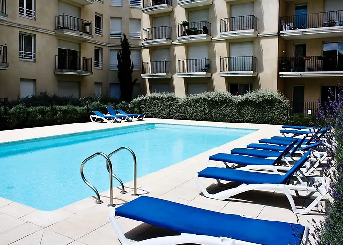 Adagio Access Rodesse 3* Burdeos