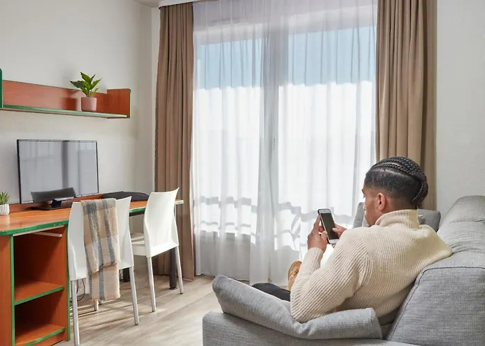 Apartahotel Adagio Access Rodesse