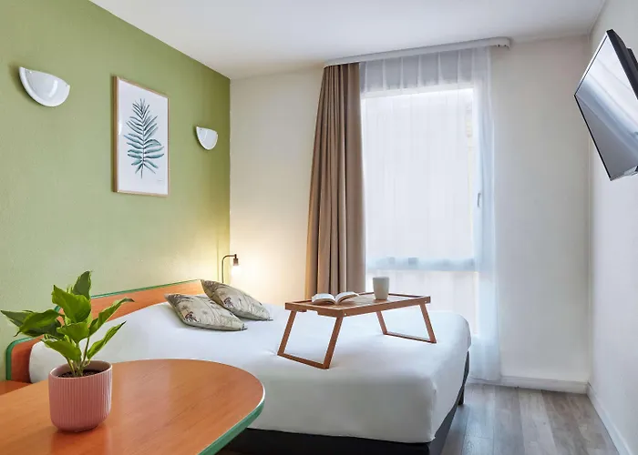 Adagio Access Rodesse